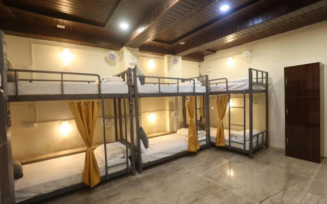 Perfectstayz AIIMS near Aiims Hospital