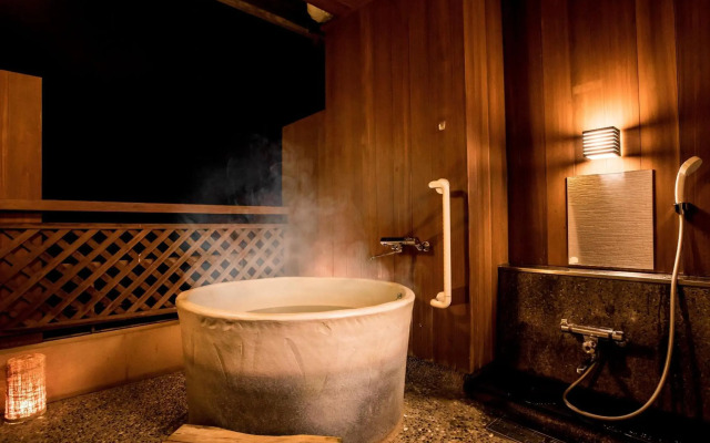 Ooedo Onsen Monogatari Premium Yoshinoya Irokuen