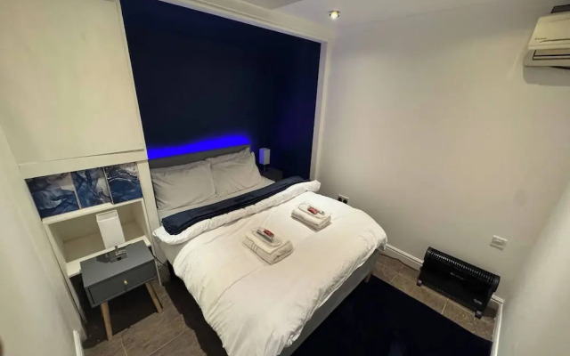 Tranquil Cambridge Getaway