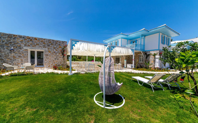 Otel Mavi Beyaz Datça