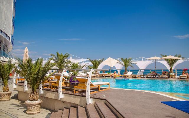 Maristella Marine Residence