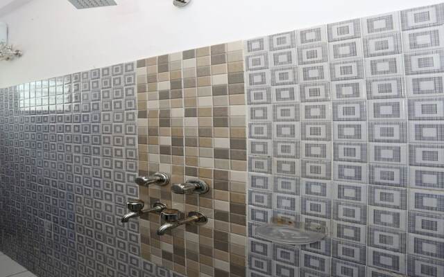 OYO 12536 Garden Plaza