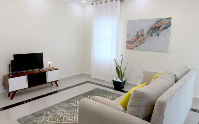 Keisha Luxury Furnished Apartment Bukoto