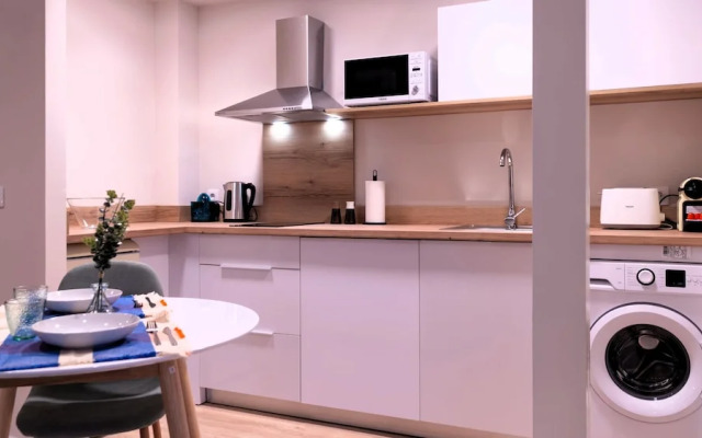 Apartamentos Lydia by gaiarooms
