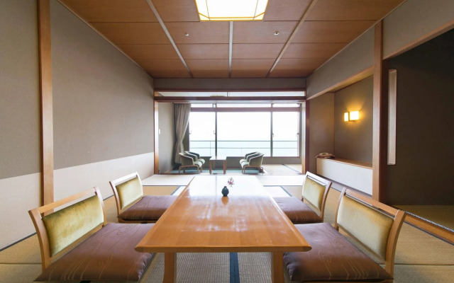 Hotel Urashima