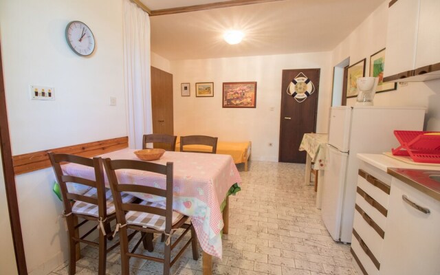 Apartments Luka