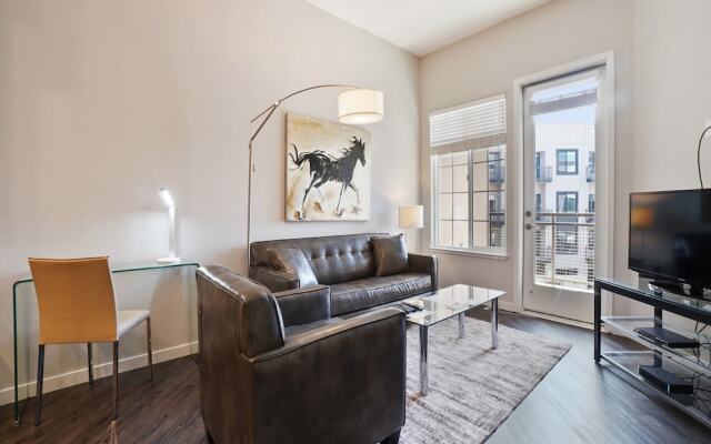 Global Luxury Suites in Campbell