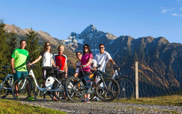 Cosy Holiday Home in Langenfeld