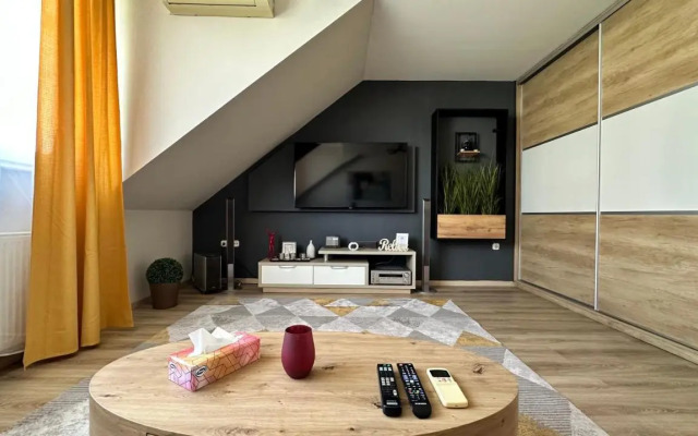 Evelin's Apartment