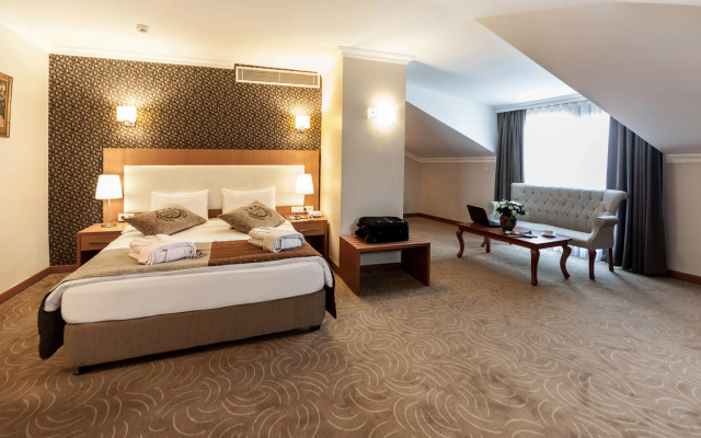 Grand Hotel Avcilar