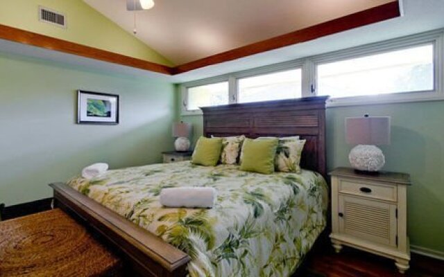 HoneyWood House