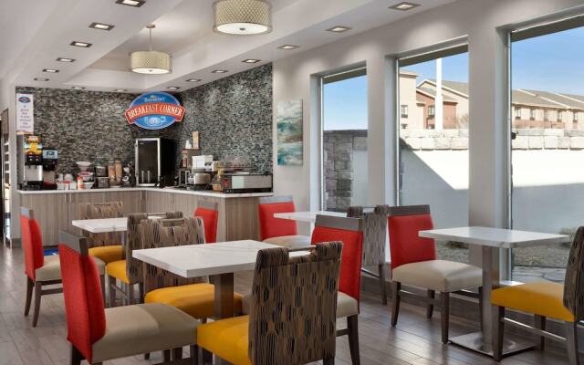 Baymont Inn & Suites Shawnee