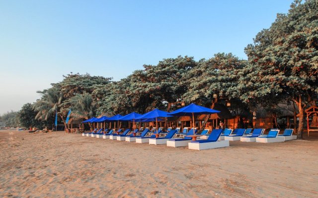 Inna Sindhu Beach