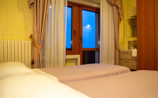 Hotel Serena - Tre Cime Views