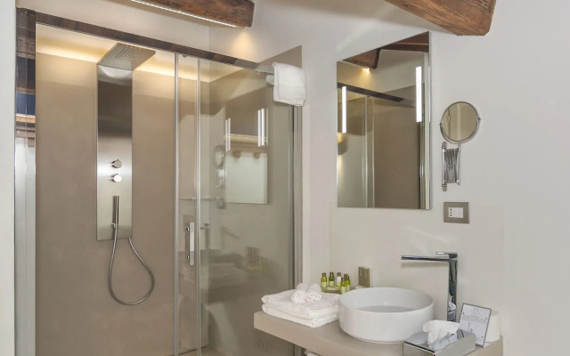 Palazzo Cini Luxury Rooms In Pisa