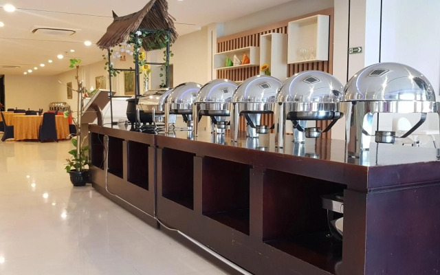 Kawana Hotel