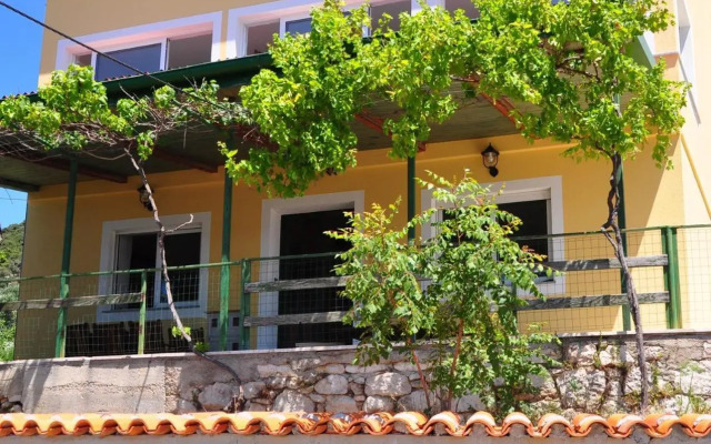 Apartments by the sea Supetarska Draga - Gornja, Rab - 5055