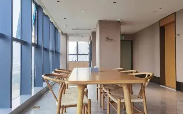 Home Inn Selected · Ningde Station