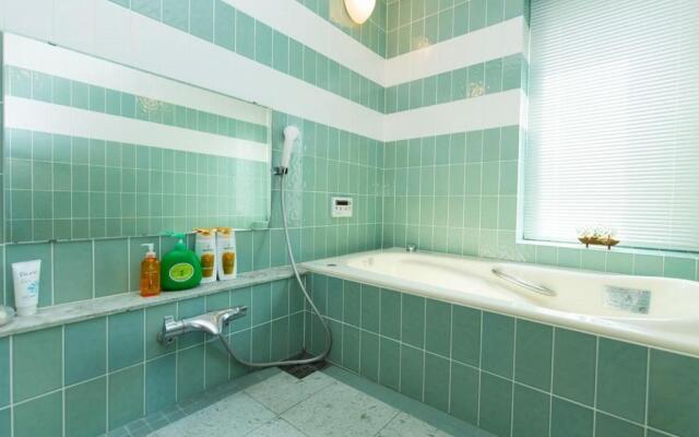 Urayasu House & Disney Area