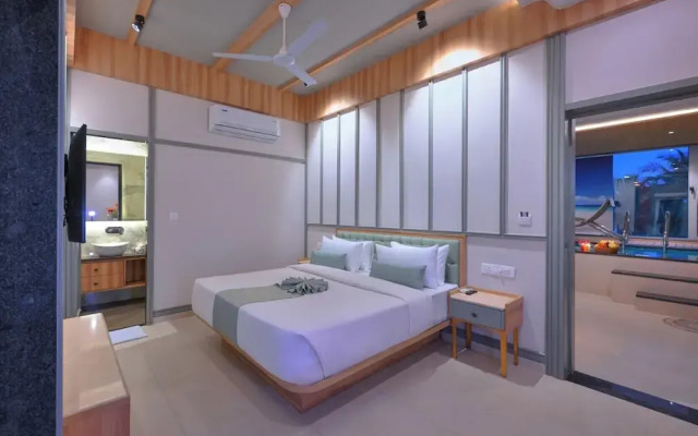 Vega Suites with Private Indoor Pool