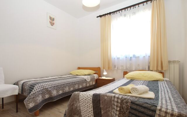 Apartment 1965