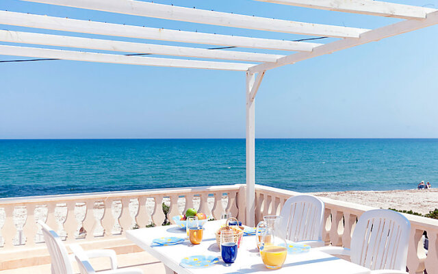 Villa Checa