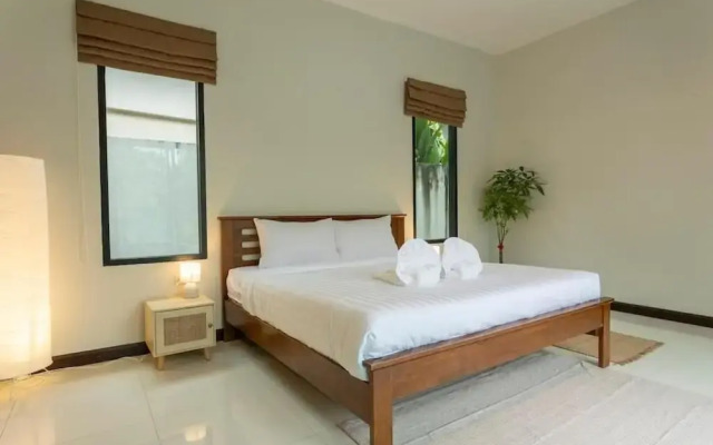 2Beds pool night market  Soi Namjai v122