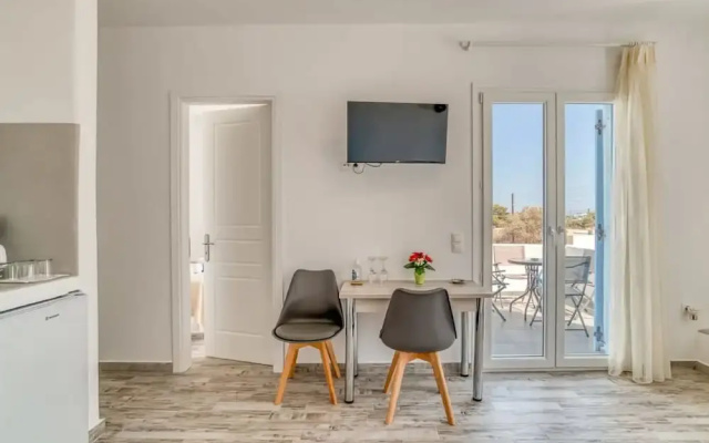 Venus s Seaside Bliss - Paros Dream Haven