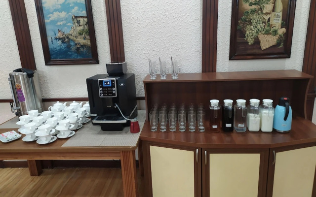 VIARDO Hotel