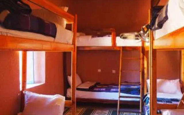 Hiking Nomads Hostel