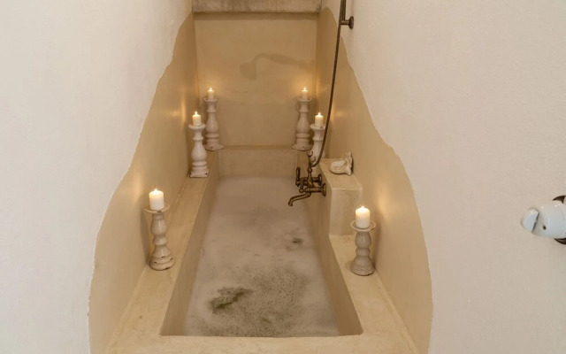 Palazzo Siena - Home & More