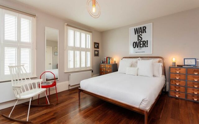 Pared-back Elegance