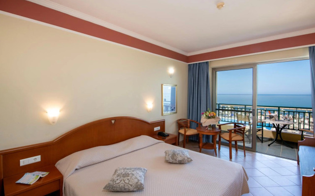 Hydramis Palace Beach Resort
