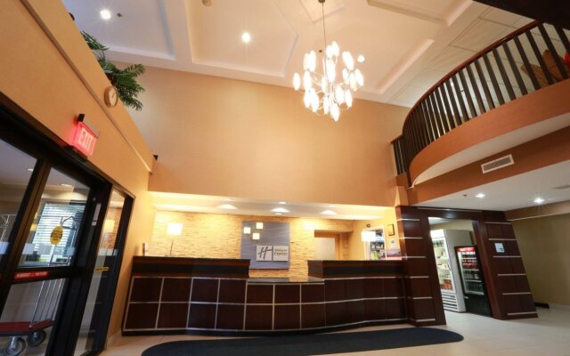 Holiday Inn Express Hotel & Suites West Chester by IHG