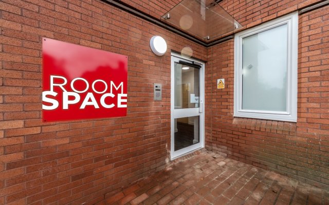 Roomspace Apartments -Nouvelle House