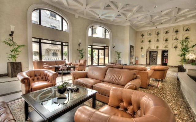 Rawasi Hotel Apartments الرواسي للشقق الفندقية