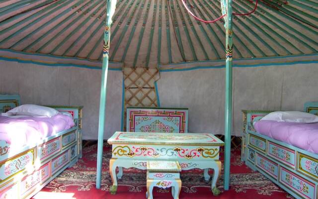 Moulin de la Jarousse - Les Yourtes