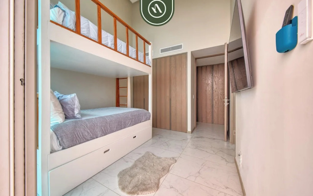 Apartments with Beach Access