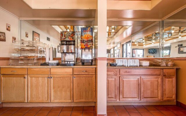 Econo Lodge Anaheim North