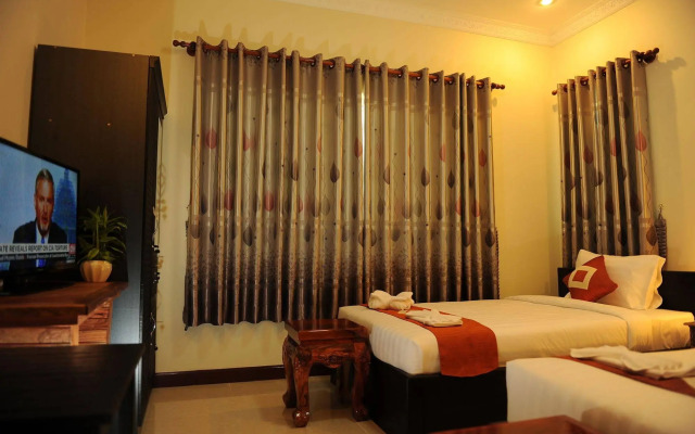 Relax Inn Boutique