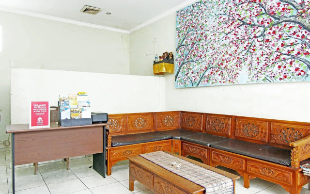 Gong Corner Guest House 2