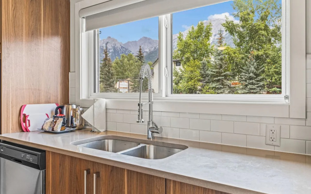Basecamp Resorts Canmore