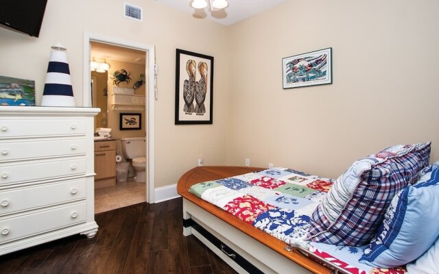 Crb0807 4 Bedroom Condo