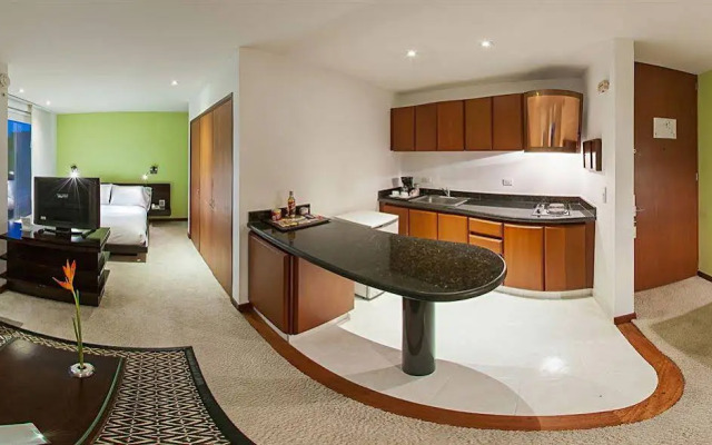 Richmond Suites Hotel