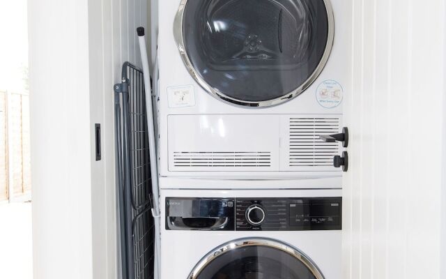 Stylish 2 Bed City Stay