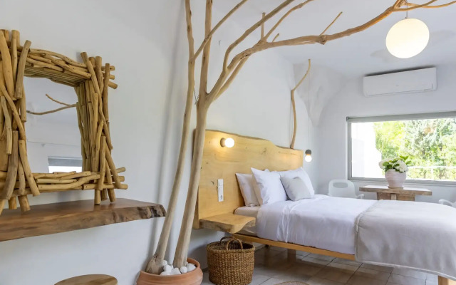 Olympa Suites