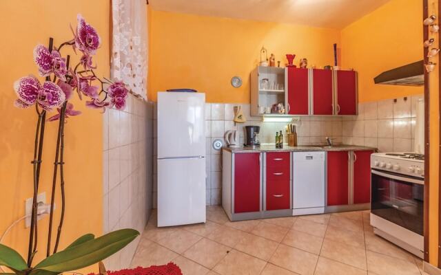 Amazing Home in Fazana With Wifi and 1 Bedrooms
