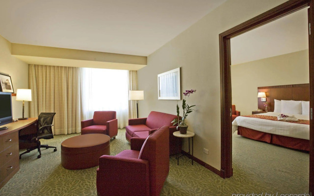 Courtyard by Marriott Panama Multiplaza Mall