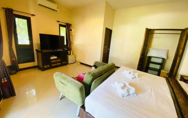 Saphli Villa Beach Resort
