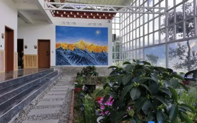 Xuelu Youju Homestay